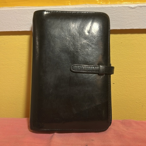 Classic black leather coach daily planner - Picture 2 of 4